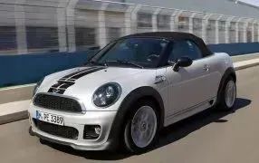 Demi-bâche adaptée à Mini R58 Coupé 2011-2015 Housse de voiture compacte en  route ou au camping