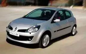 Bâche Renault Clio V (2019 - Aujourd'hui ) semi sur mesure extérieure - My  Housse