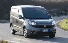 Housses Siege Auto FIAT DOBLO CARGO 2 PLACES 2010 AUJOURD'HUI