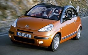 Kayme Bâche Voiture Étanche Respirante Compatible avec 2002-2023 Citroen C3(Pas  pour C3 Picasso et Aircross), 6 Couches Housse de Protection Voiture  Extérieur. Expédier Depuis Un Entrepôt Européen. : : Sports et  Loisirs