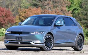 IONIQ 5 Console centrale ajustable