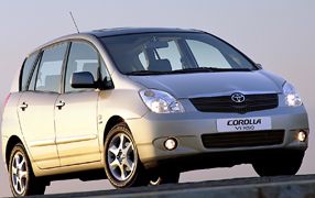 COROLLA VERSO 5 places