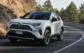 RAV 4 et RAV 4 Hybride 5 Portes