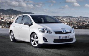 AURIS