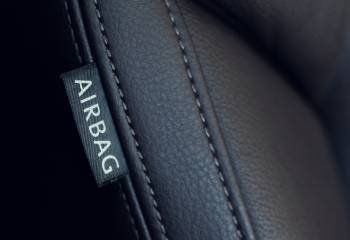 Coutures compatibles airbags