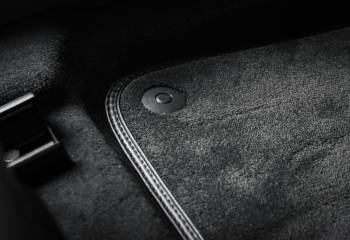 Vous créez, nous brodons